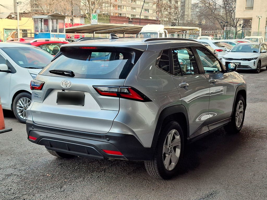 Toyota Yaris Cross 1.5 Mt Ac año 2025