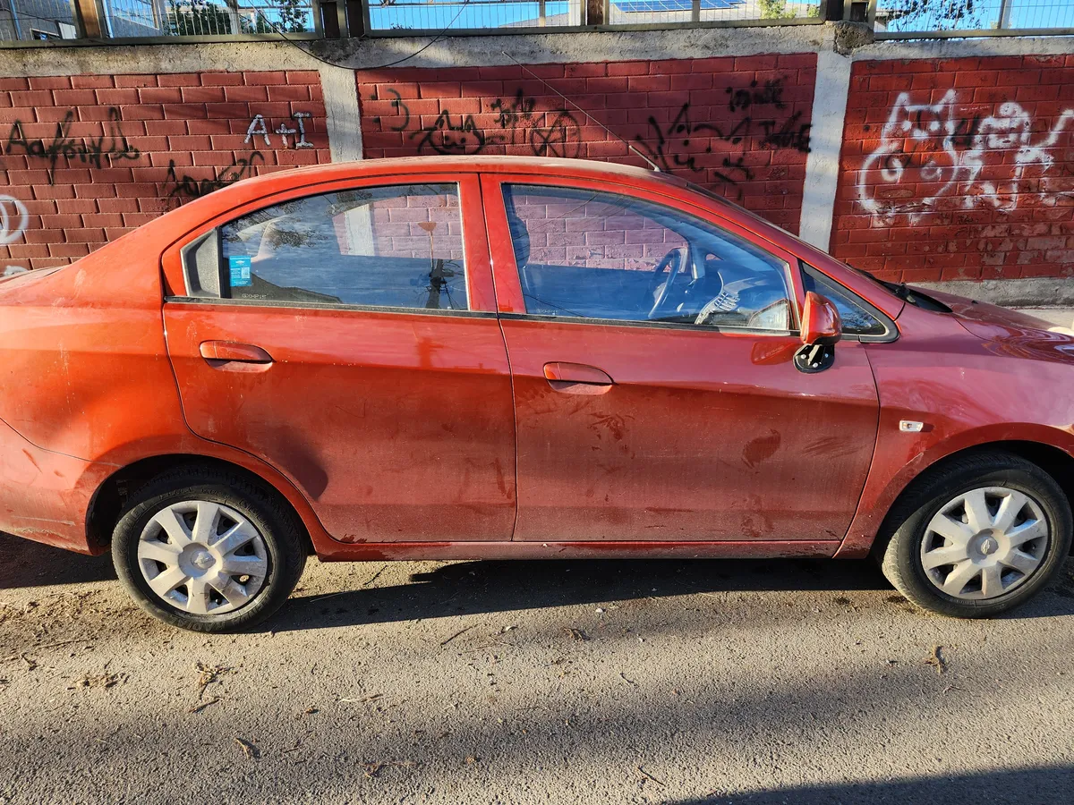 CHEVROLET SAIL 1.4 Ii Nb Ls Mt año 2015