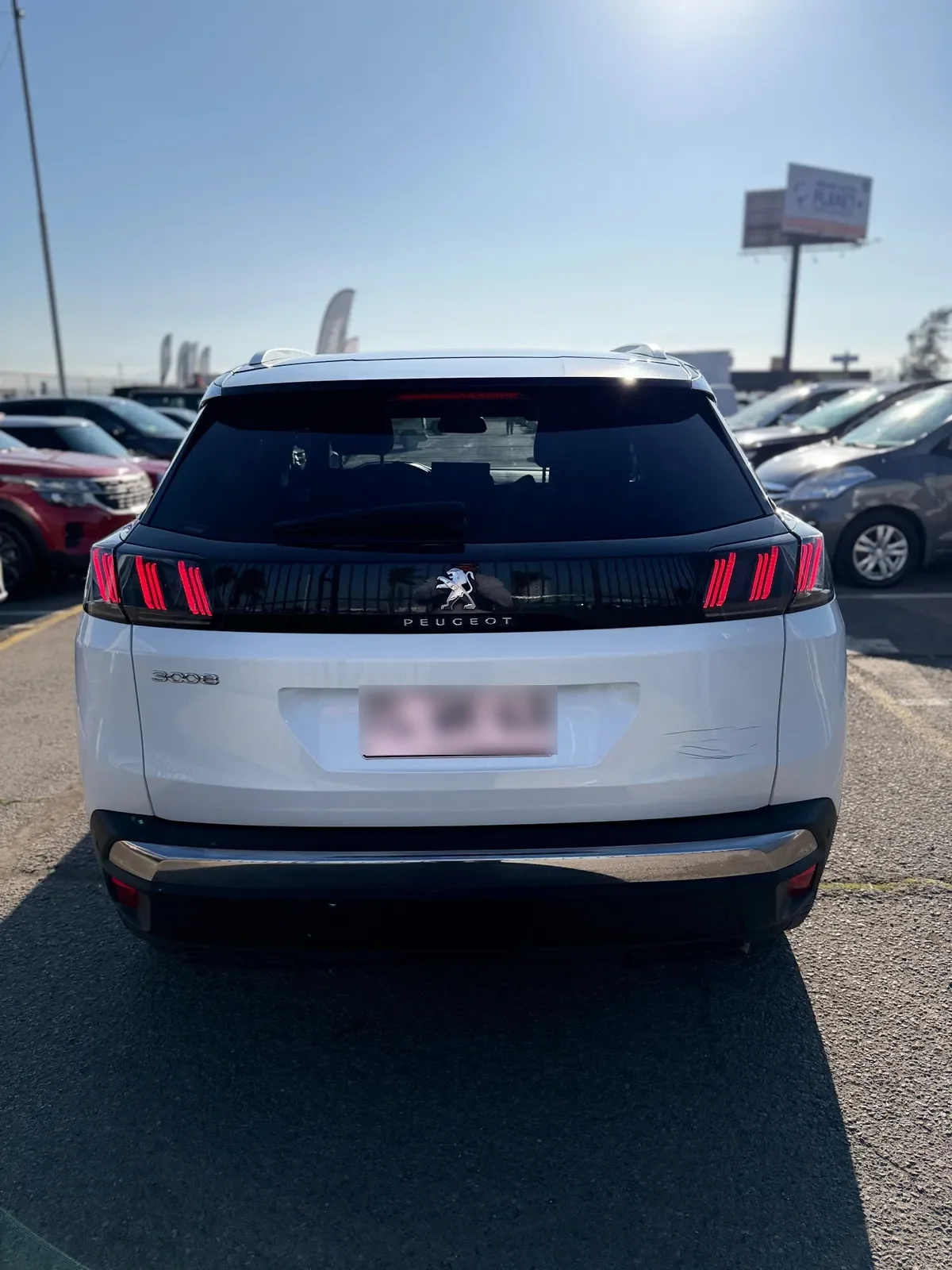 PEUGEOT 3008 1.5 Allure Pack Bluehdi 130 At Diesel año 2024