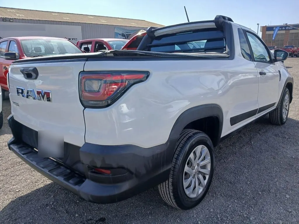 Ram 700 1.4 Slt 4x2 Cab. Sim. Mt 2p año 2021
