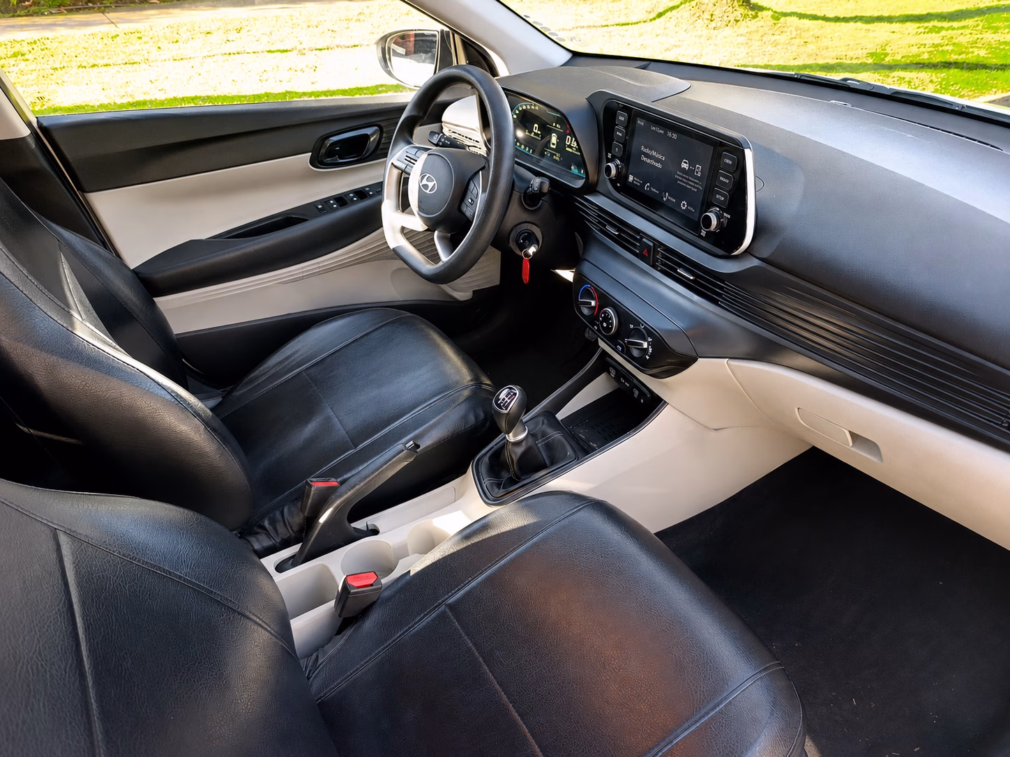 Hyundai I20 Plus Fl año 2025