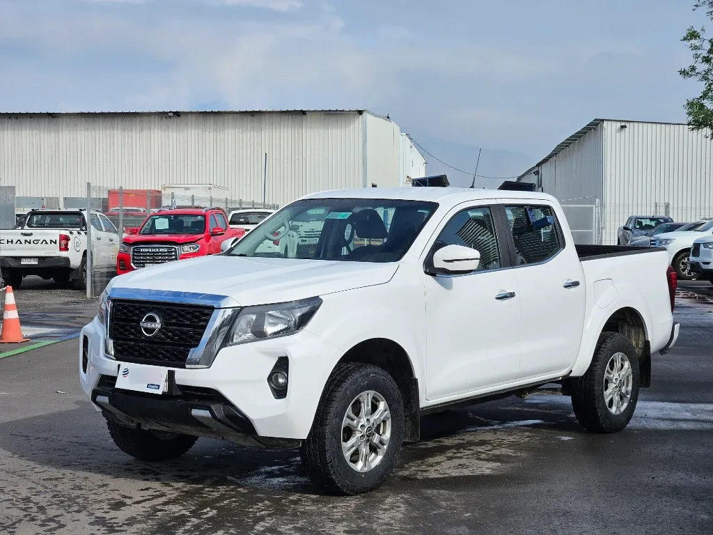 Nissan Navara Dc 4x4 2.3tdi Xe año 2023