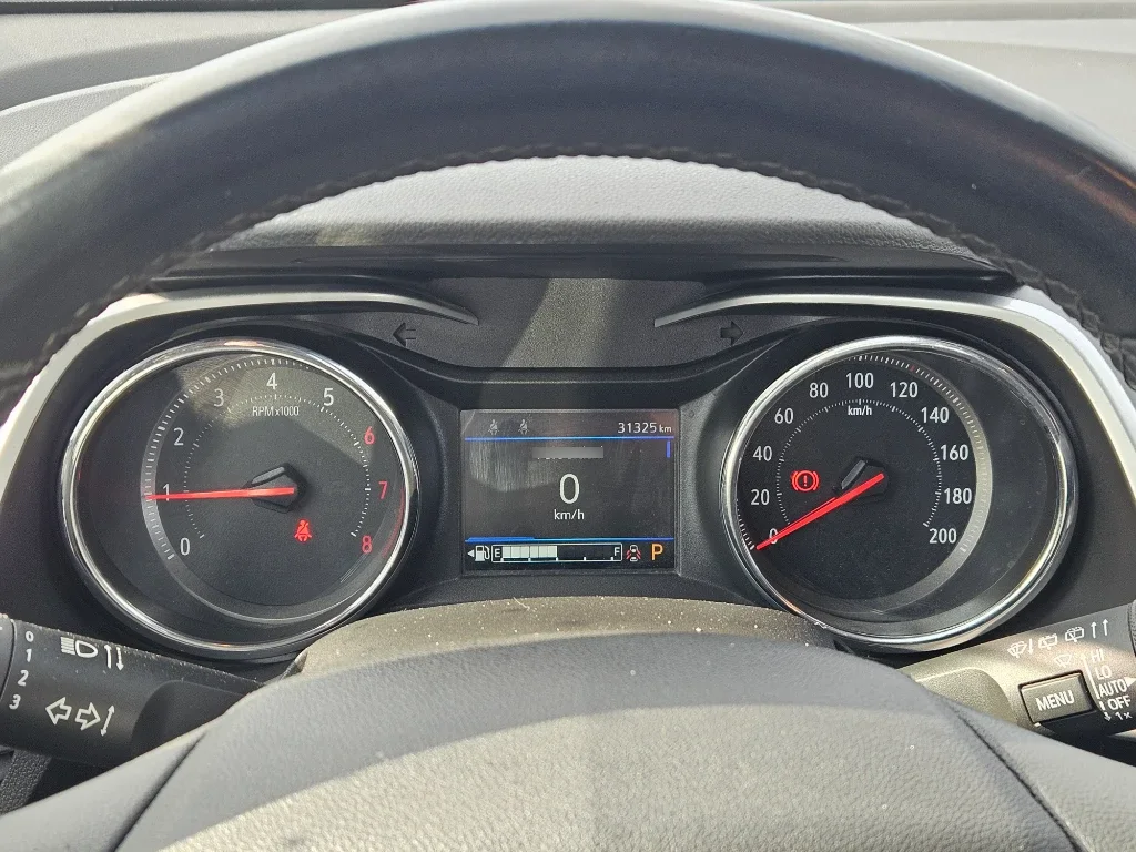 Chevrolet Tracker 1.2t Premier At P2 Onstar año 2024