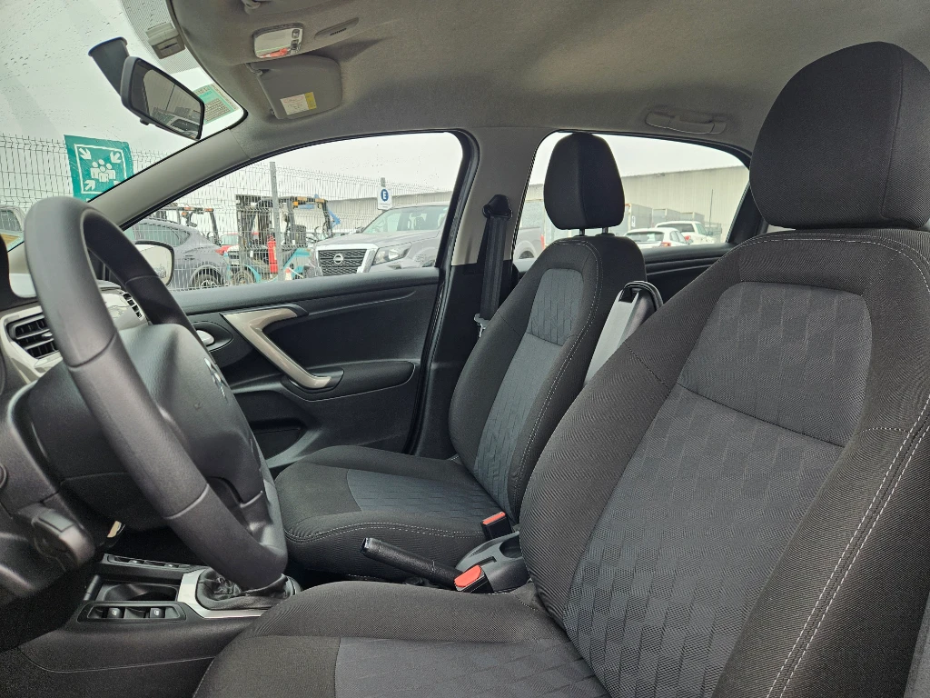 Citroen C-Elysee 1.5 Bluehdi 100 Bvm6 Feel Pack año 2024