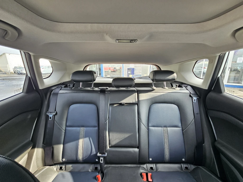 Chevrolet Tracker 1.2t Premier At P2 Onstar año 2024