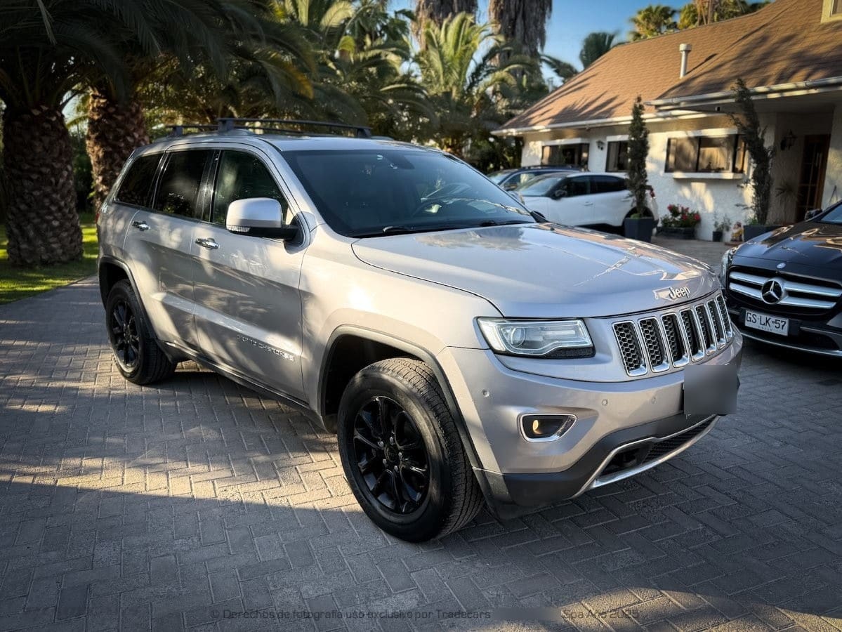 JEEP GRAND CHEROKEE 3.0 Td Laredo At 4x4 Diesel año 2016