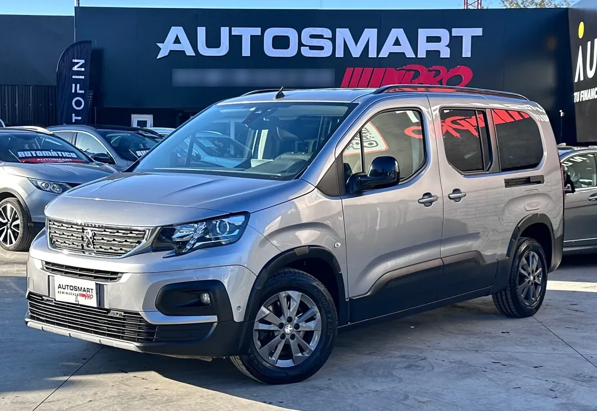 PEUGEOT RIFTER 1.5 Allure Pack Puretech 130 At año 2024