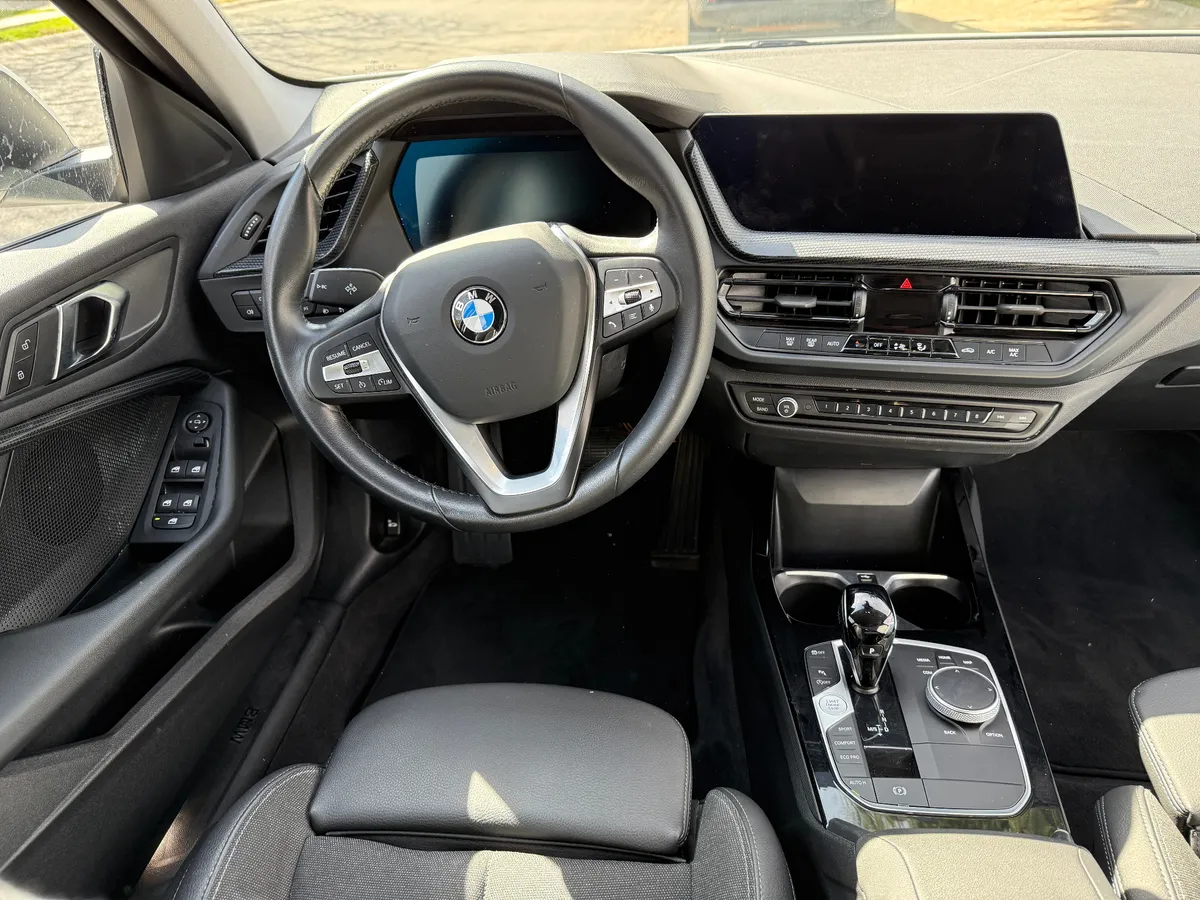 BMW 118 1.5 Dynamic At año 2024