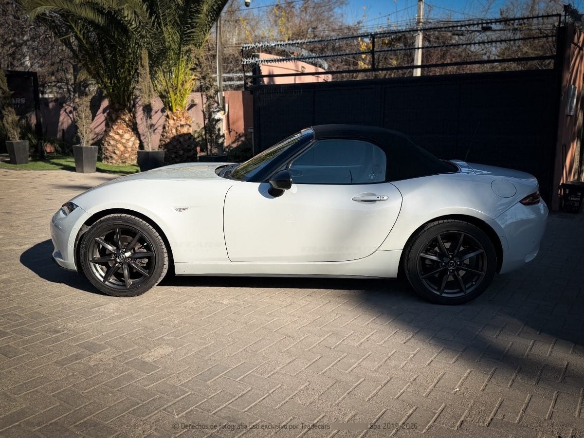 MAZDA MX-5 2.0 Rf (techo Retractil Color Carroceria) At año 2018