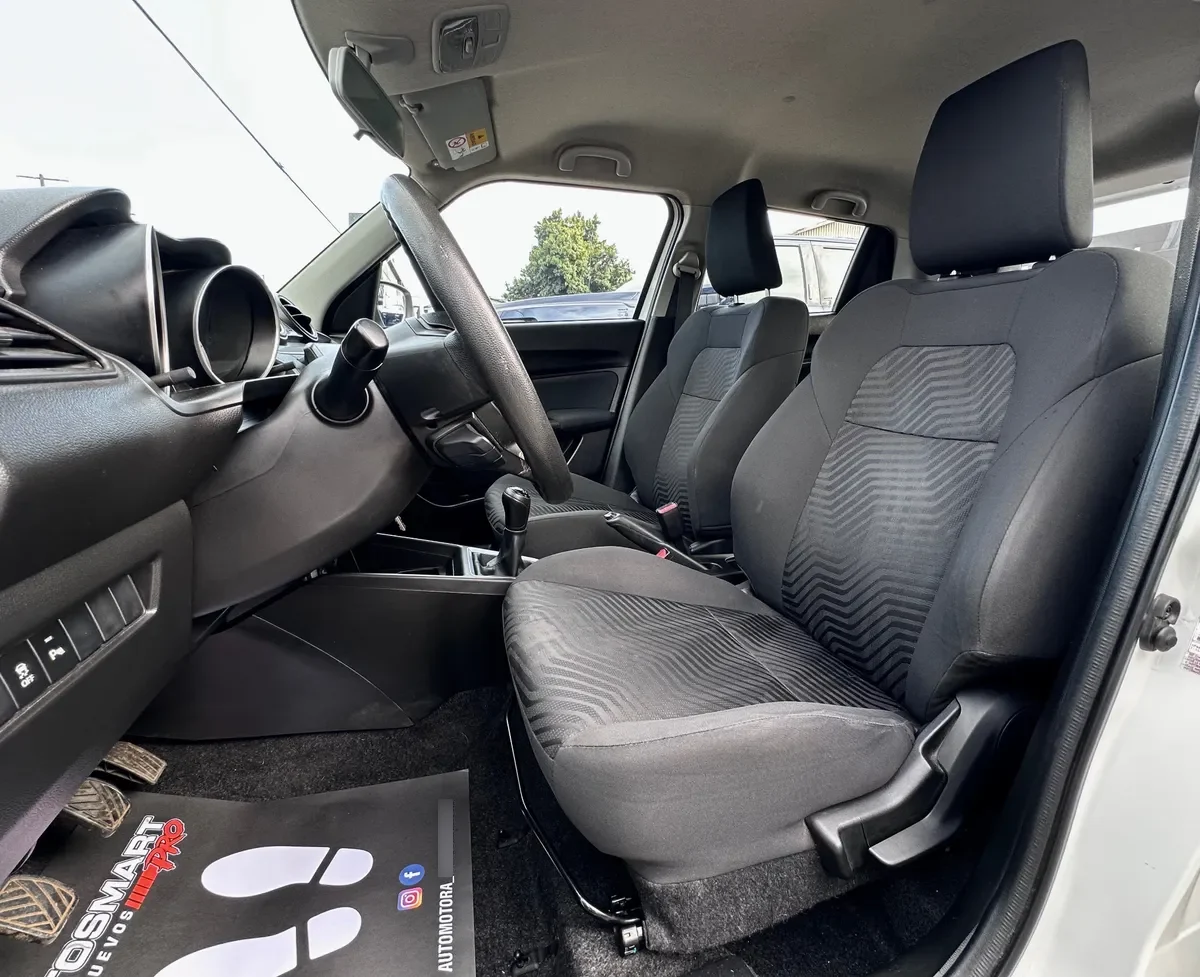 SUZUKI SWIFT 1.2 Sport Amt Gl Mt año 2023