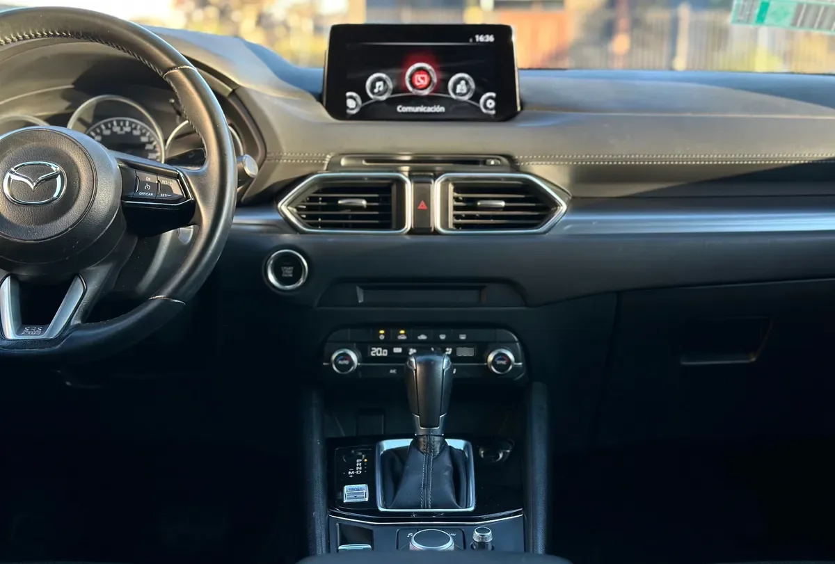 MAZDA CX-5 2.0 At 4x4 año 2022