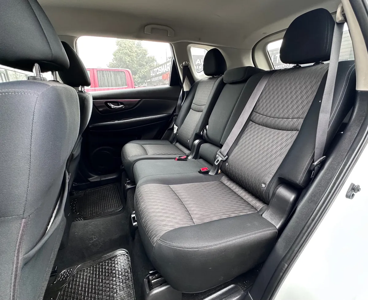 NISSAN X-TRAIL 2.5 Sense 2row At 4x4 año 2021