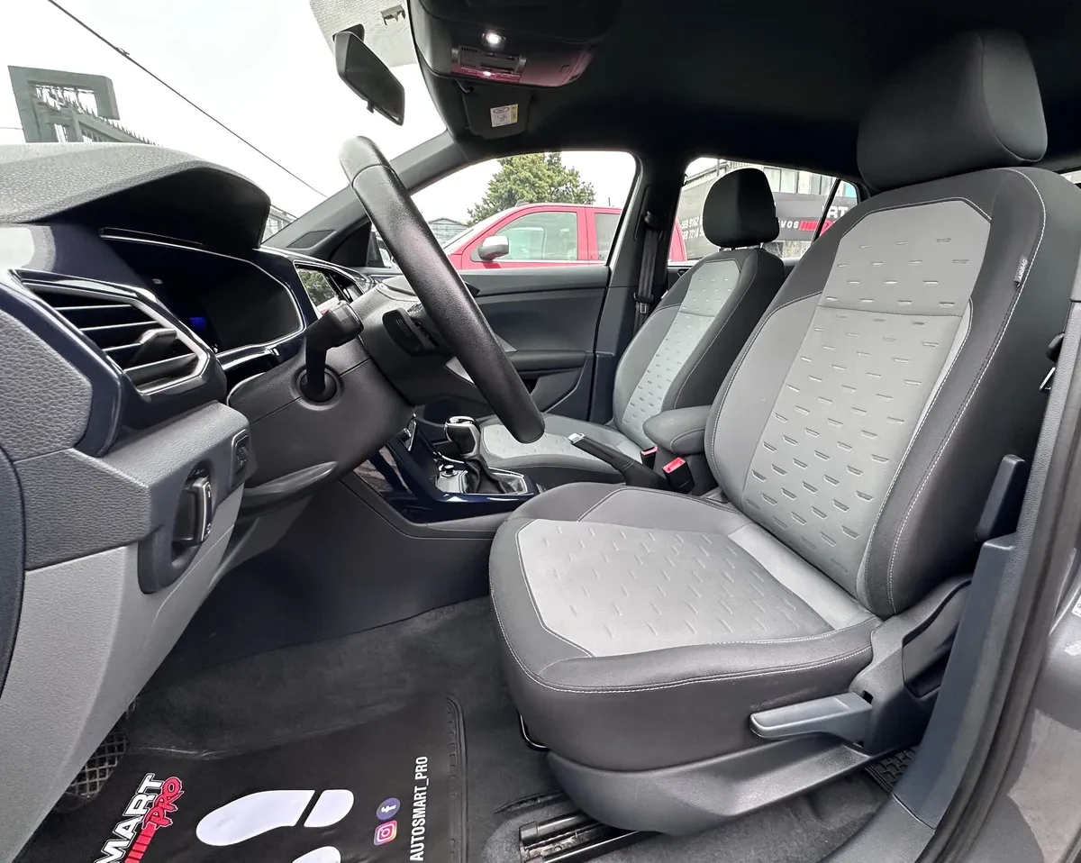VOLKSWAGEN T-CROSS 1.0 Tsi Highline At año 2022