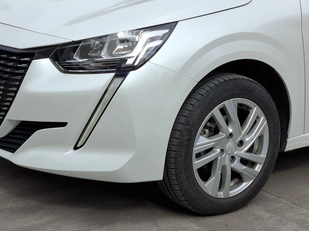 Peugeot 208 1.2 Style Puretech 75 4x2 Mt 5p año 2023