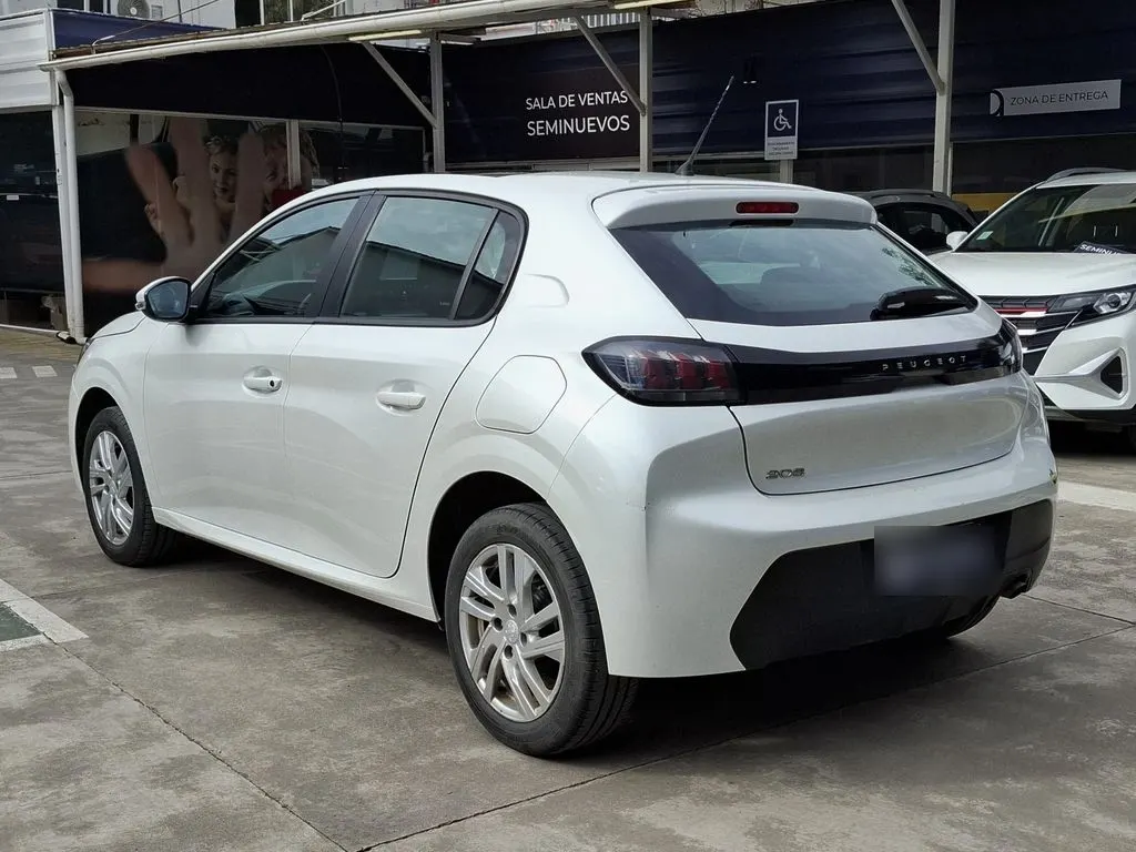 Peugeot 208 1.2 Style Puretech 75 4x2 Mt 5p año 2023