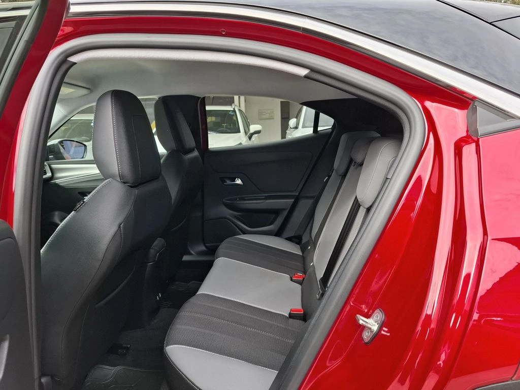 Opel Mokka At 1.2 año 2025
