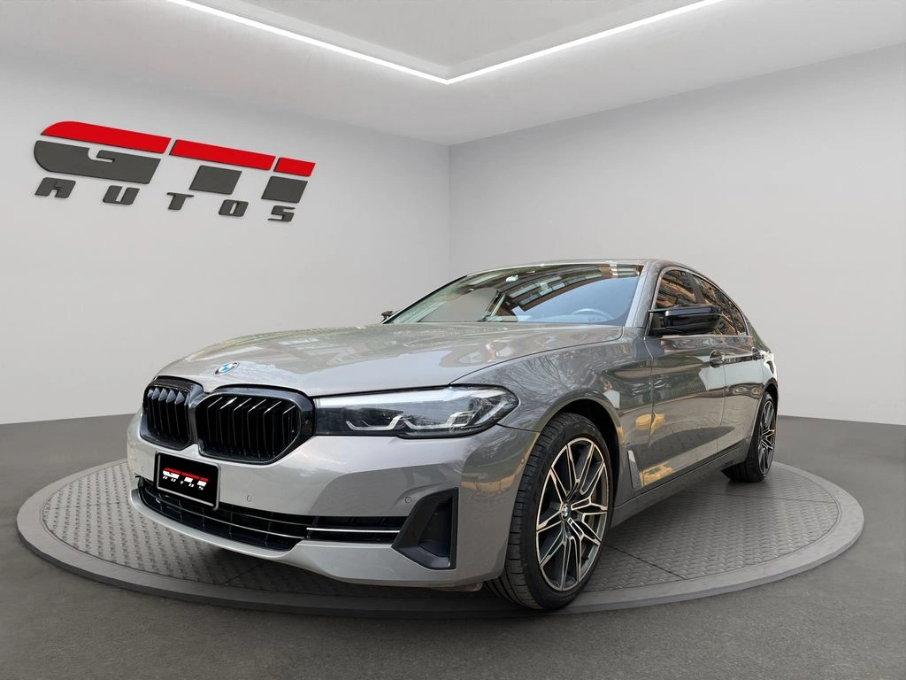 BMW 520 2.0 Heritage Diesel 4x2 At año 2022