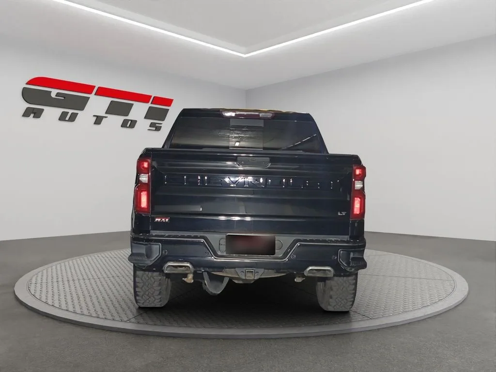 Chevrolet Silverado 5.3 Cc Trail Boss Z71 4x4 año 2021