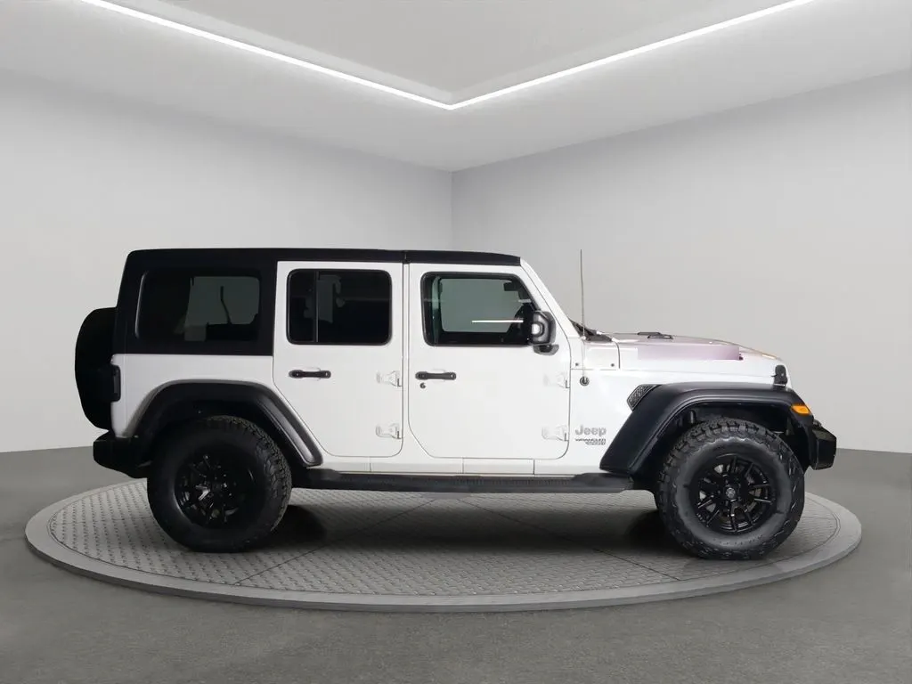 Jeep Wrangler 3.6 Unlimited Sport 4x4 At 5p año 2021