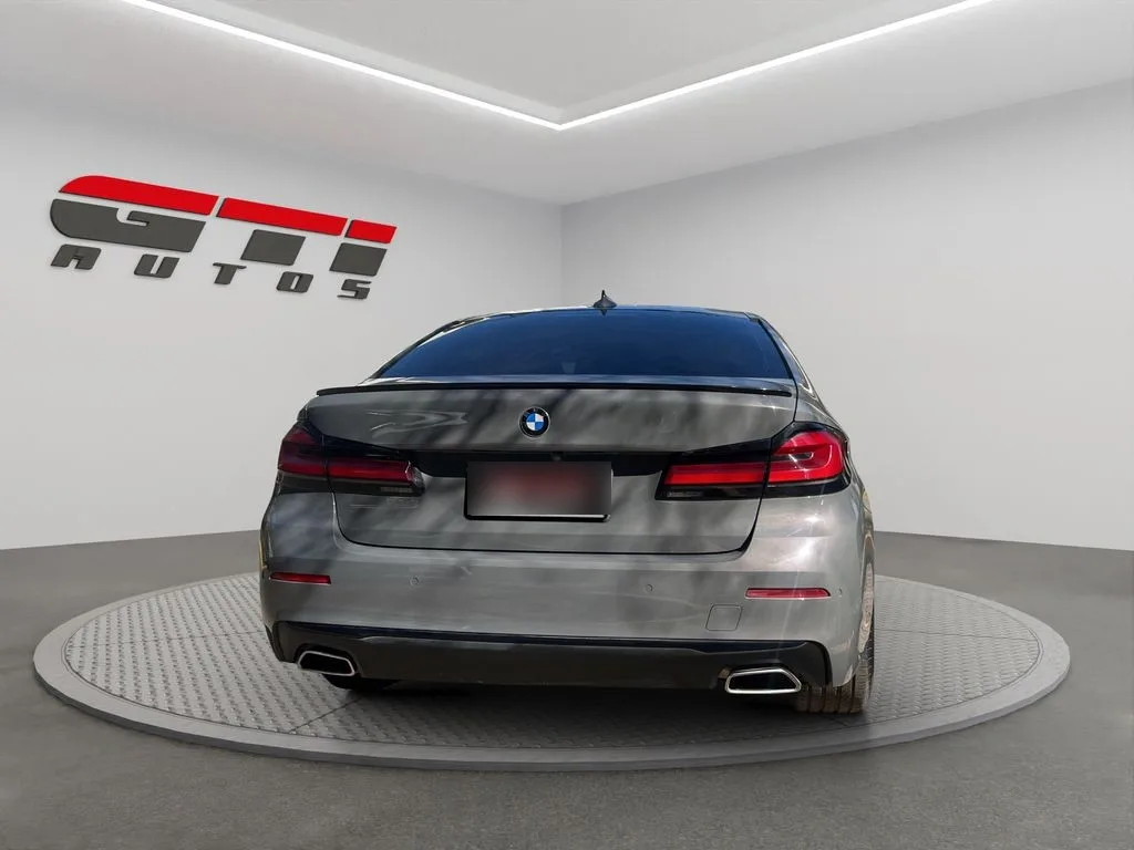 BMW 520 2.0 Heritage Diesel 4x2 At año 2022