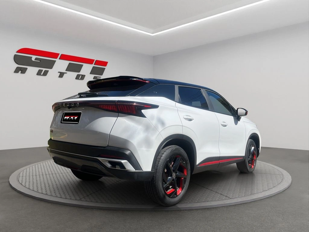 Omoda C5 1.5 Aut año 2025