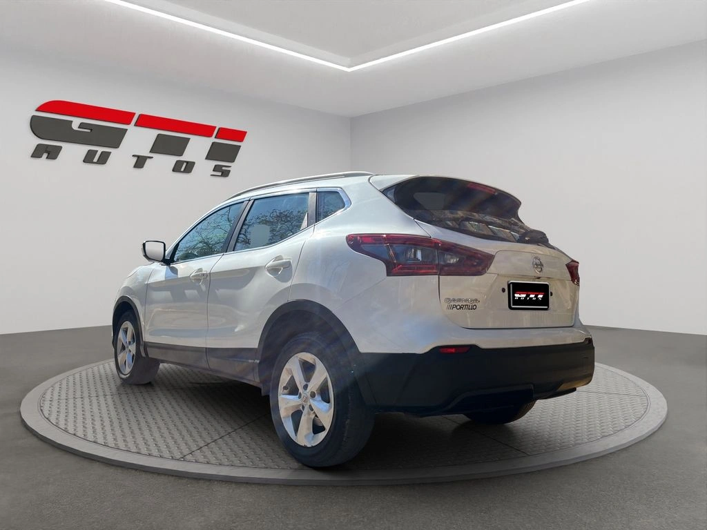 Nissan Qashqai Mt Sense 4x2 año 2021