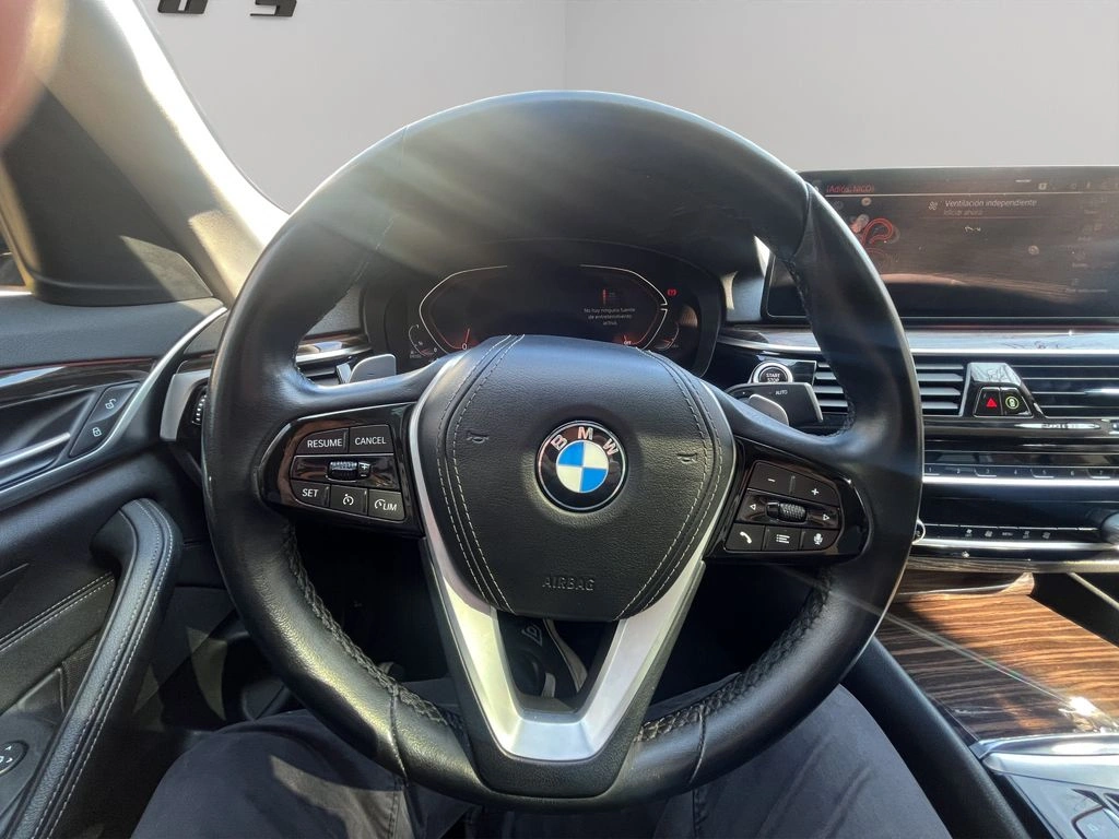 BMW 520 2.0 Heritage Diesel 4x2 At año 2022