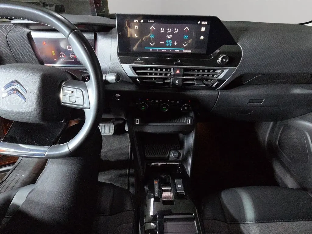 Citroen C4 1.2 Puretech 130 S&s Eat8 Shine At año 2022