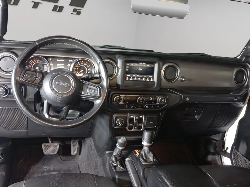 Jeep Wrangler 3.6 Unlimited Sport 4x4 At 5p año 2021