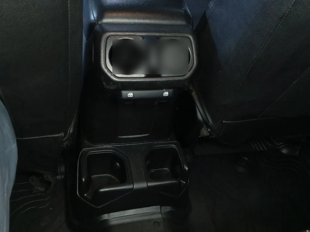 Jeep Wrangler 3.6 Unlimited Sport 4x4 At 5p año 2021