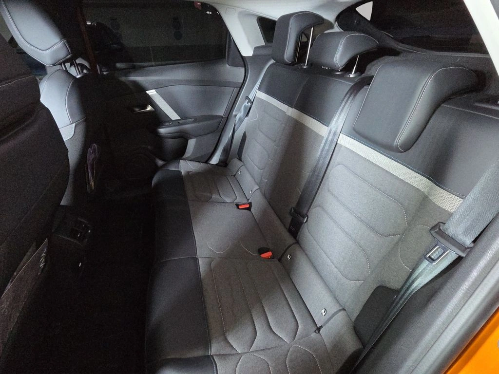 Citroen C4 1.2 Puretech 130 S&s Eat8 Shine At año 2022