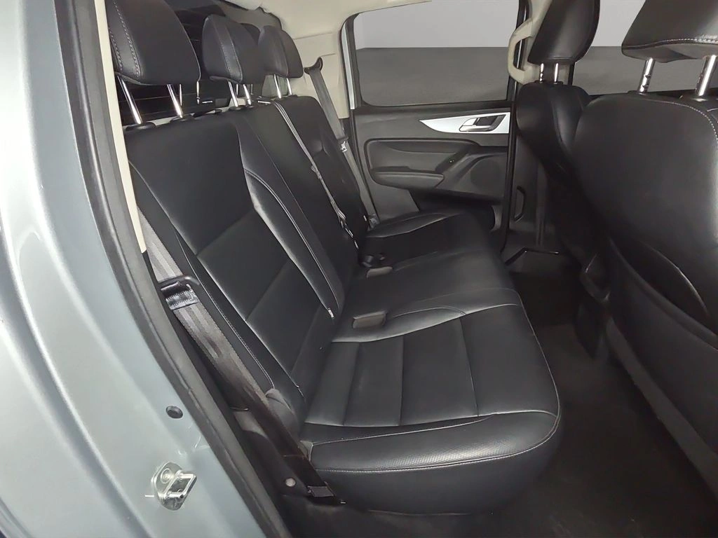 Great Wall Poer 2.0 Deluxe Mt 4x2 Diesel año 2022