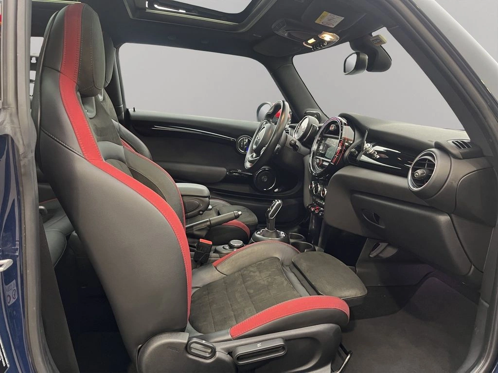 Mini Cooper Jcw Hb 2.0 Aut año 2019