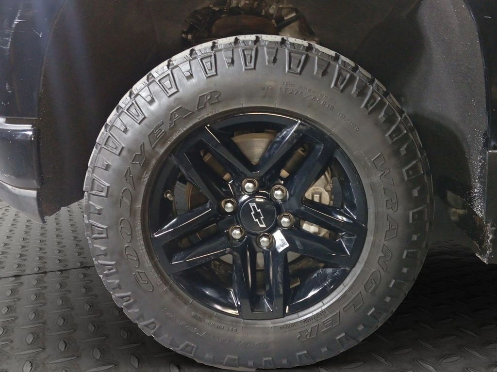 Chevrolet Silverado 5.3 Cc Trail Boss Z71 4x4 año 2021