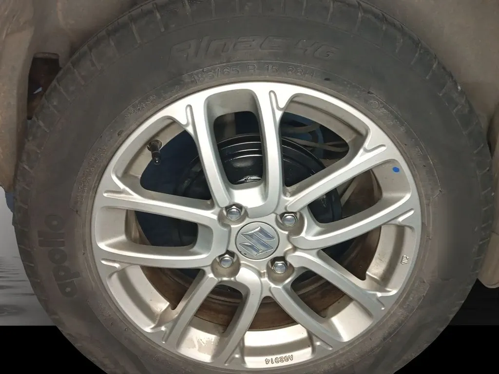 Suzuki Swift Gl Sport 1.2 año 2023