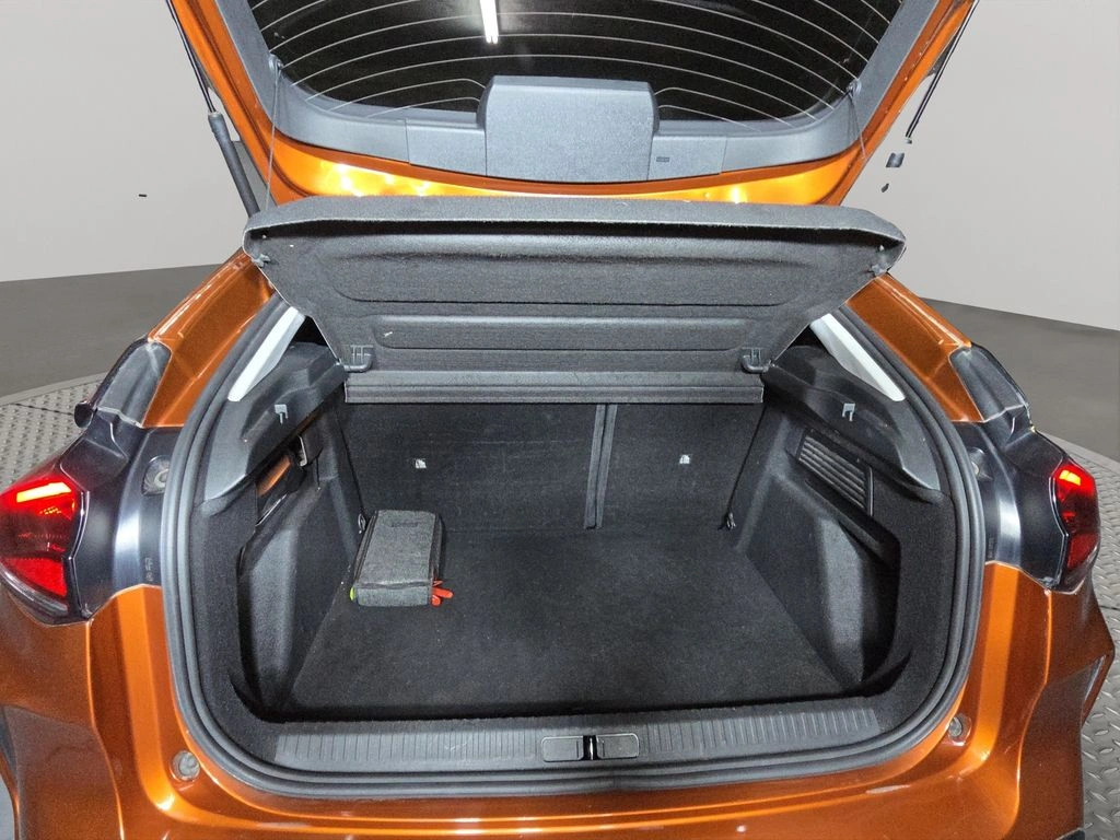 Citroen C4 1.2 Puretech 130 S&s Eat8 Shine At año 2022