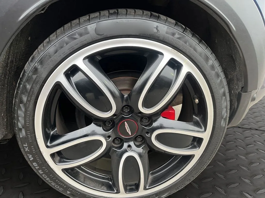 Mini Cooper Jcw Hb 2.0 Aut año 2019