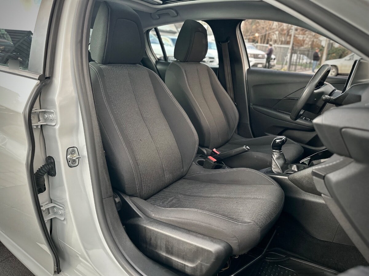 Peugeot 208 Active Pack año 2023