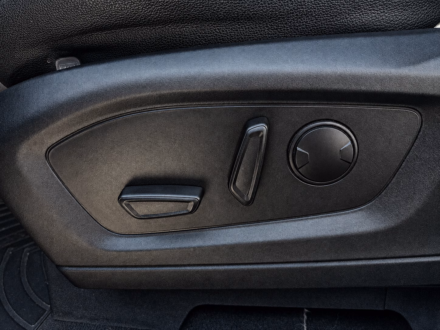 Ford Explorer Xlt año 2021