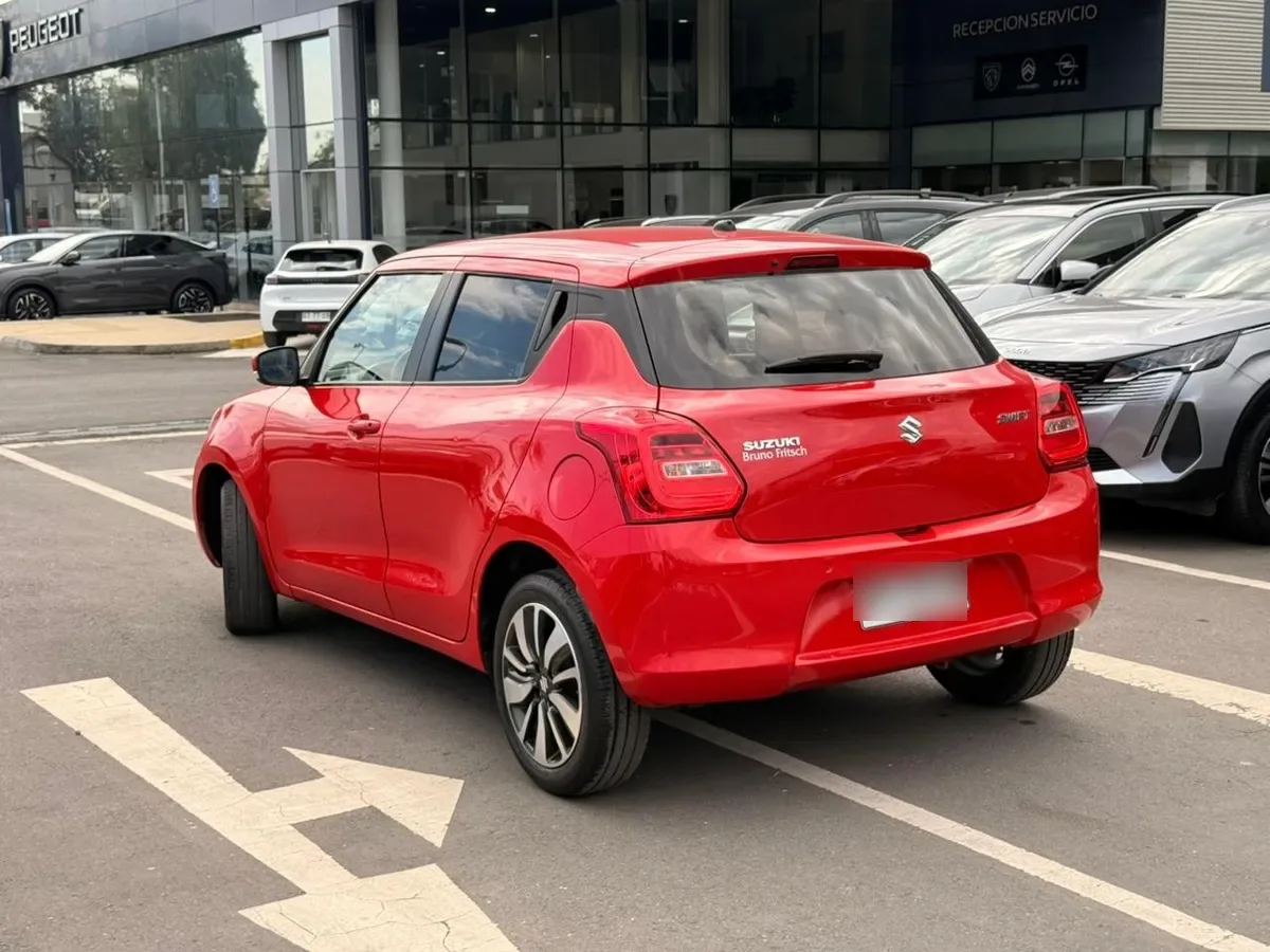 SUZUKI SWIFT 1.2 Sport Amt Gl Mt año 2023