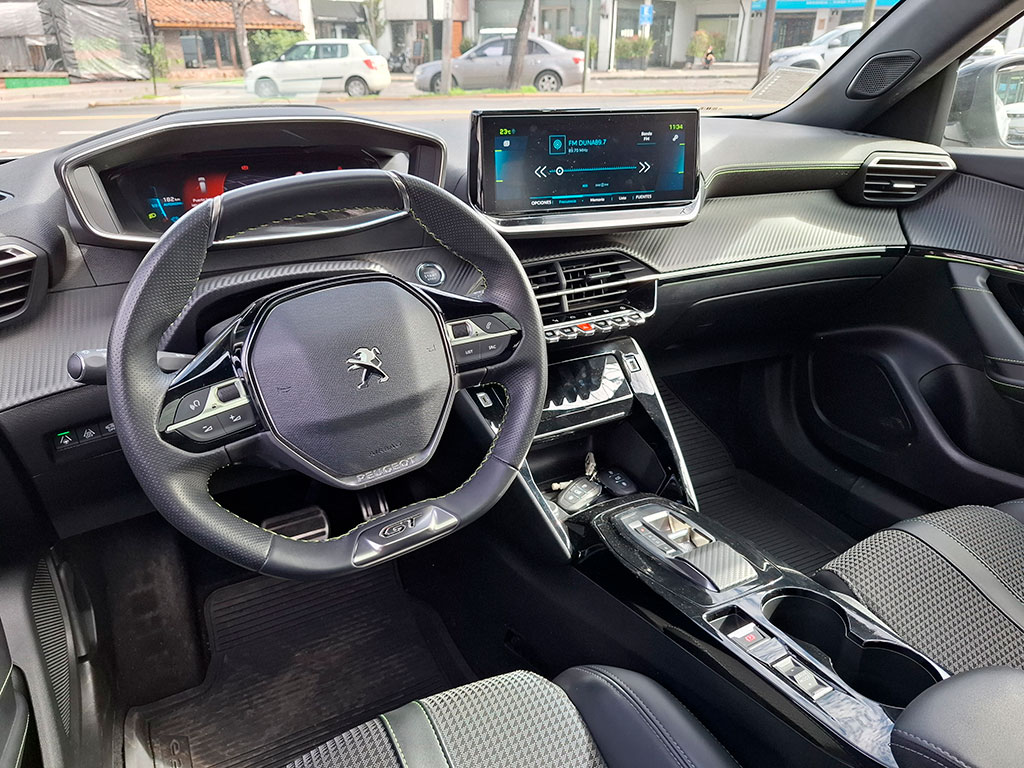Peugeot E-2008 2008 Ev año 2023