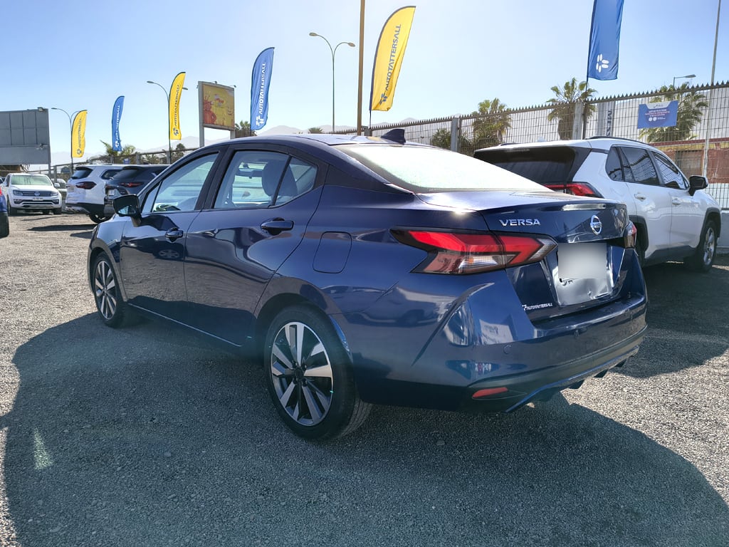 Nissan Versa Cvt 1.6 Aut Gasolina Sense año 2021