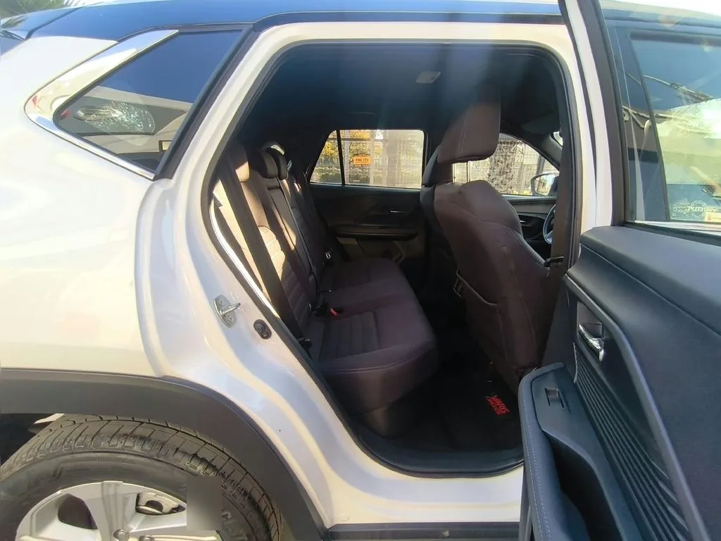Toyota Yaris Cross Xi Hev 1.5 Aut año 2025