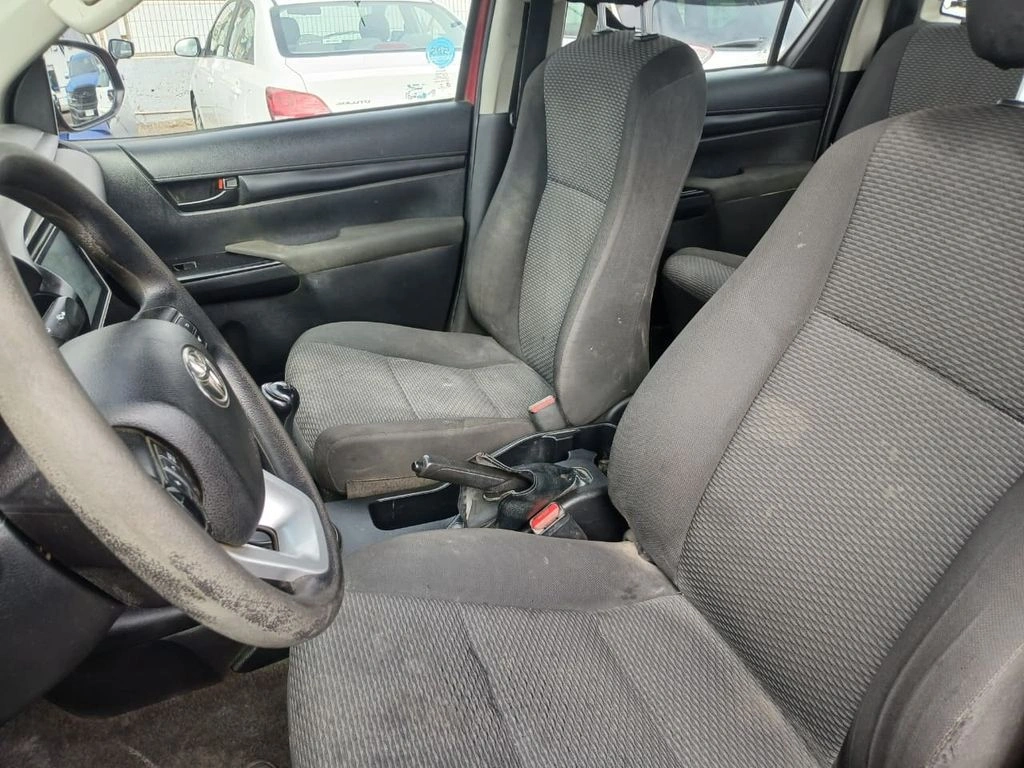Toyota Hilux Tss 2.4 Diesel 4x2 T/m año 2022