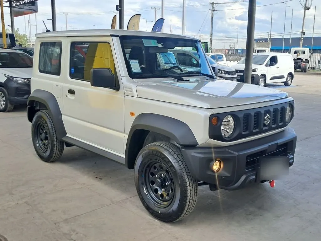 Suzuki Jimny Gl Winche Mt 4x4 Precio+ Iva año 2026