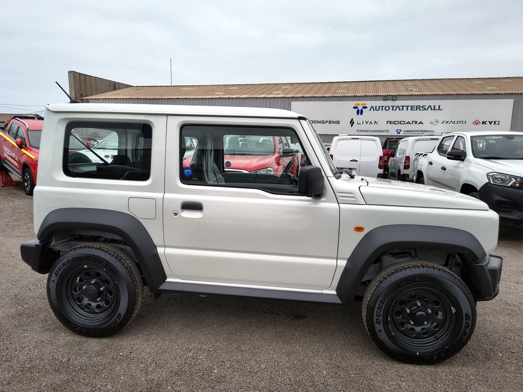 Suzuki Jimny Gl Winche Mt 4x4 Precio+ Iva año 2026