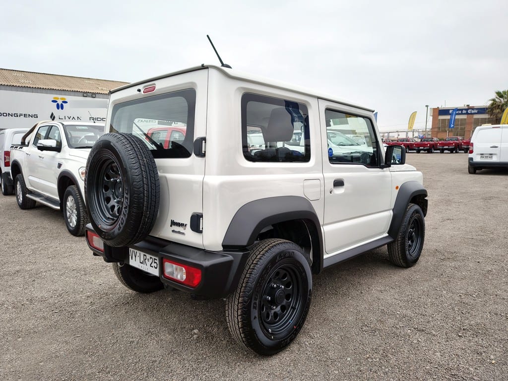 Suzuki Jimny Gl Winche Mt 4x4 Precio+ Iva año 2026