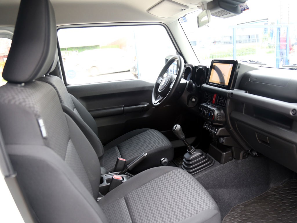 Suzuki Jimny Gl Winche Mt 4x4 Precio+ Iva año 2026