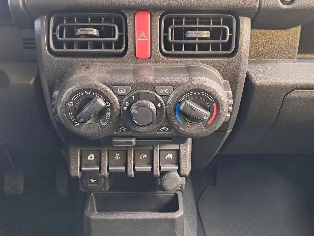 Suzuki Jimny Gl Winche Mt 4x4 Precio+ Iva año 2026