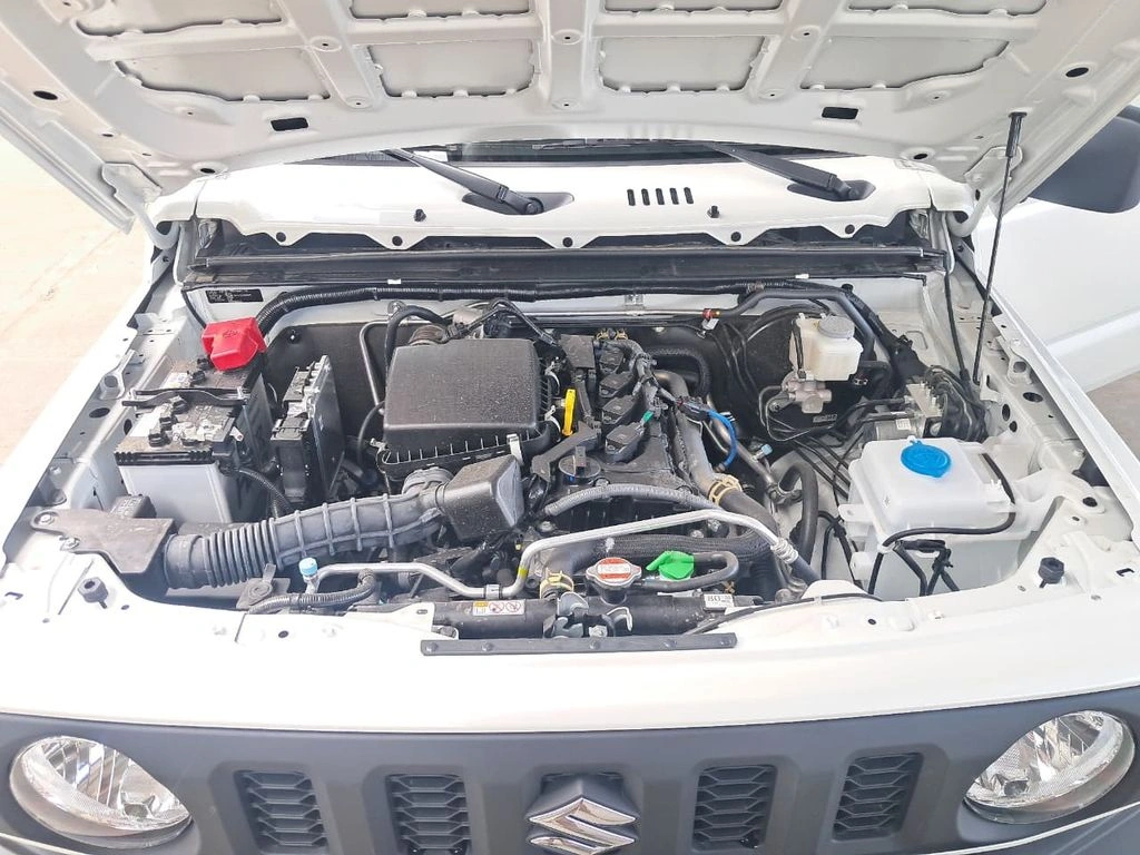 Suzuki Jimny Gl Winche Mt 4x4 Precio+ Iva año 2026